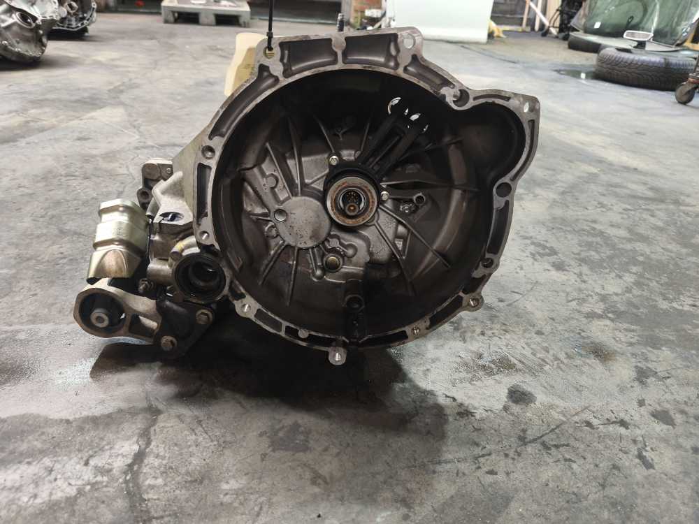 BOITE DE VITESSE MANUEL FORD FIESTA / MAZDA 2 1.4 16V ESSENCE - Vue 2